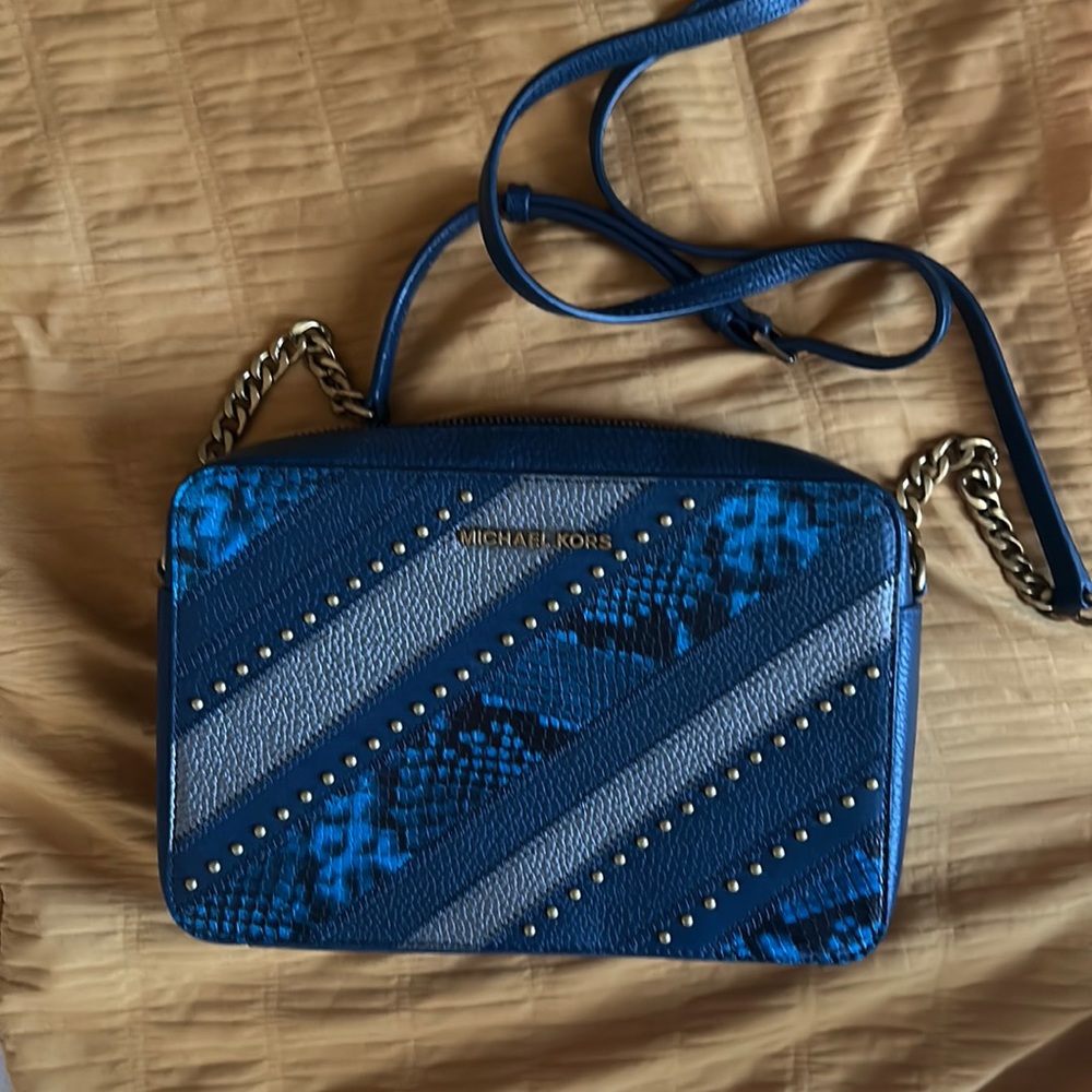 Micheal Kors Jet Set Handbag